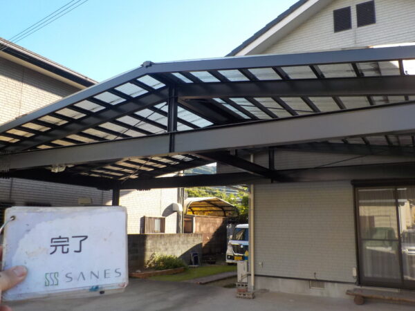 【和歌山県海南市N様邸】ガレージ塗装工事完了しました。